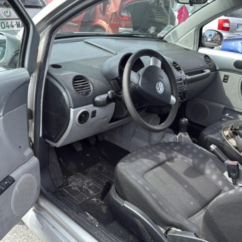 Pare choc avant VOLKSWAGEN NEW BEETLE 1 Photo n°19