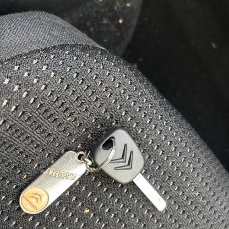 Porte arriere droit CITROEN C4 1 Photo n°16