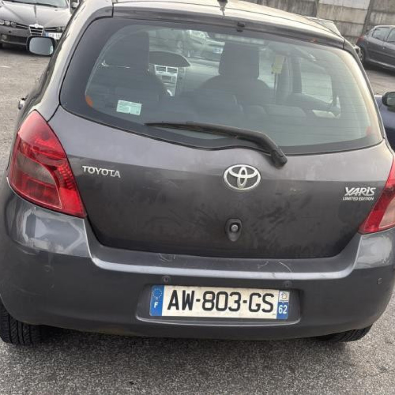 Porte arriere gauche TOYOTA YARIS 2 Photo n°17