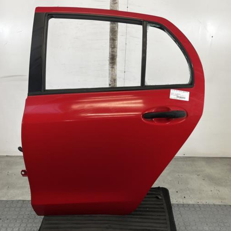 Porte arriere gauche TOYOTA YARIS 2 Photo n°1