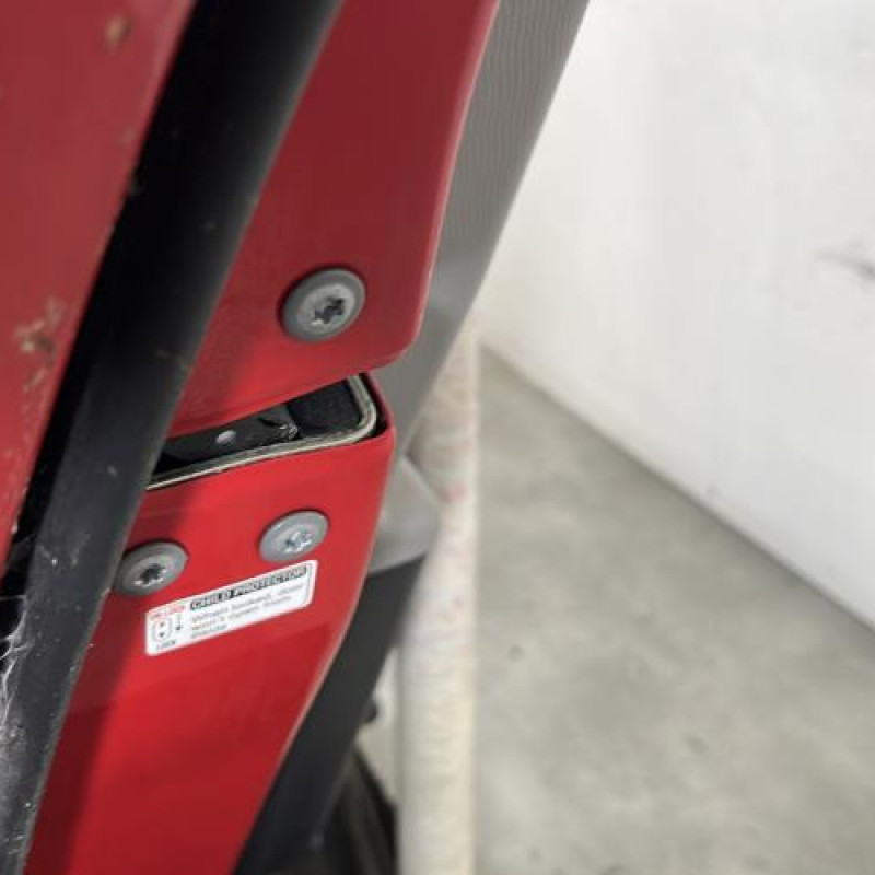 Porte arriere gauche TOYOTA YARIS 2 Photo n°3