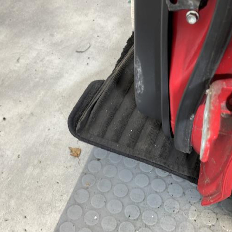 Porte arriere gauche TOYOTA YARIS 2 Photo n°6