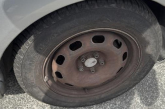 Porte avant droit VOLKSWAGEN NEW BEETLE 1