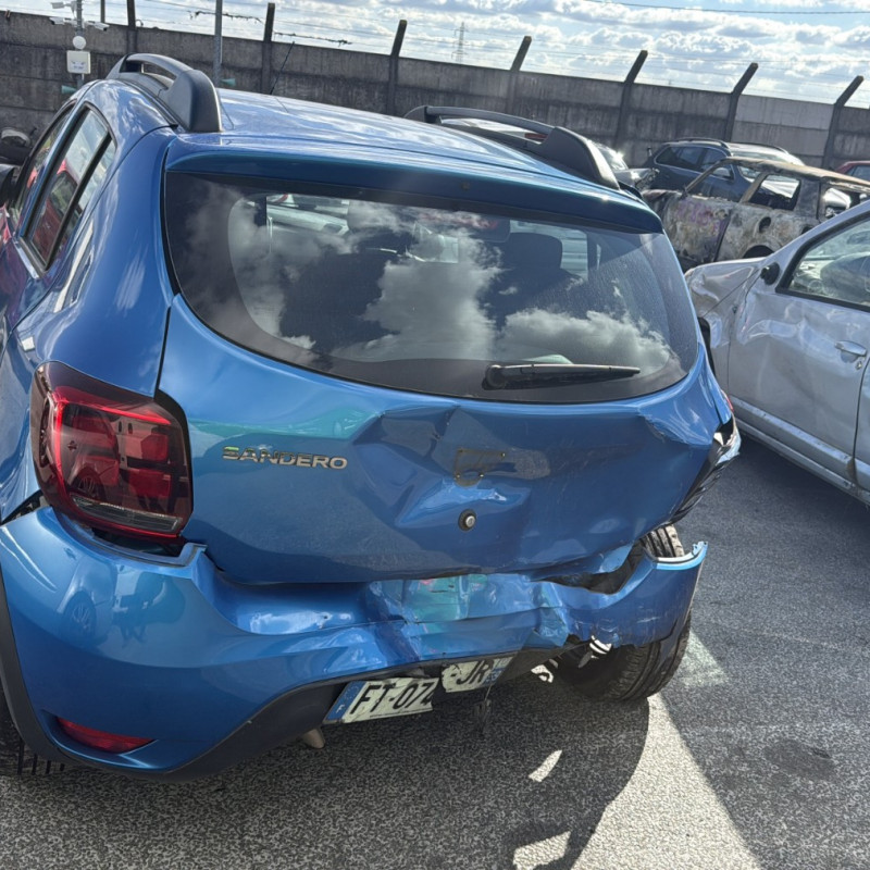 DACIA SANDERO 2 PHASE 2 1.0i - 12V SCE 75 Photo n°6