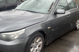 BMW SERIE 5 E60 PHASE 2 520d 2.0D - 16V TURBO Photo n°1