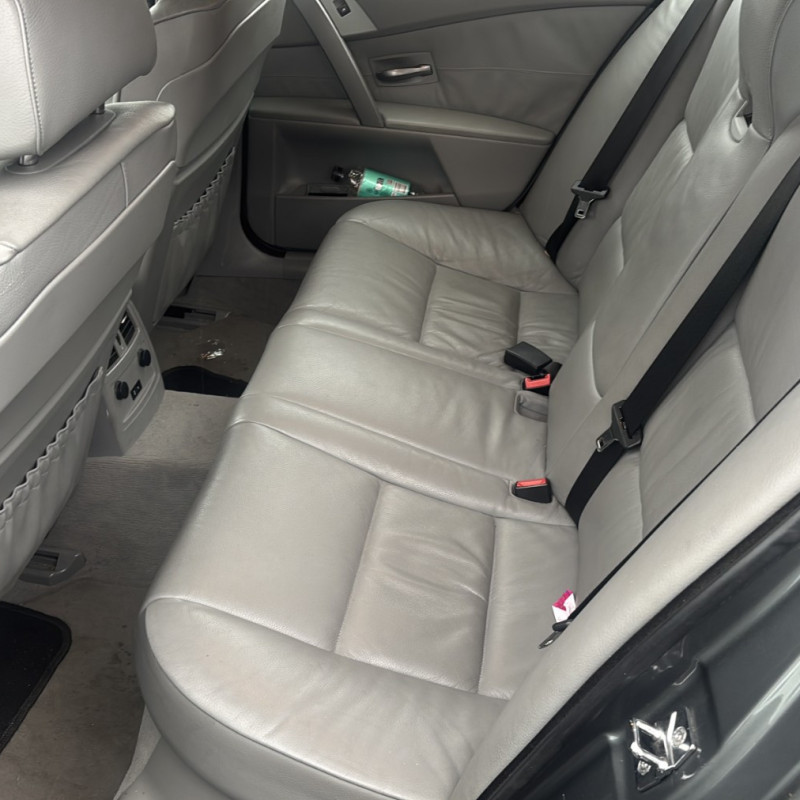 BMW SERIE 5 E60 PHASE 2 520d 2.0D - 16V TURBO Photo n°12