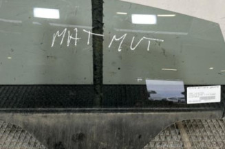 Vitre arriere gauche FORD FIESTA 6 Photo n°1