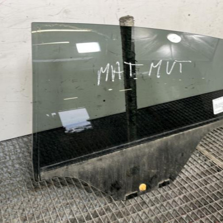 Vitre arriere gauche FORD FIESTA 6