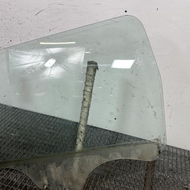 Vitre arriere gauche DACIA LOGAN MCV 1 Photo n°3