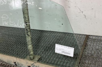 Vitre arriere gauche AUDI A4 1