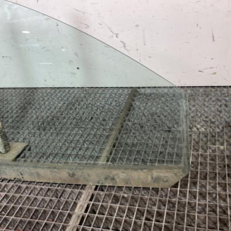 Vitre avant droit VOLKSWAGEN NEW BEETLE 1