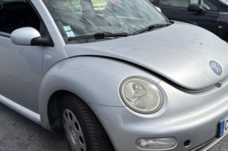 Vitre avant gauche VOLKSWAGEN NEW BEETLE 1