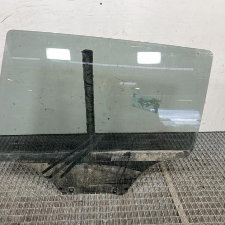 Vitre arriere gauche PEUGEOT 2008 1 Photo n°1