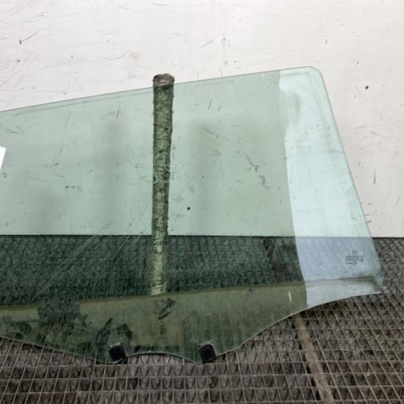 Vitre arriere gauche PEUGEOT 508 1 SW Photo n°4