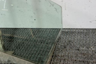 Vitre arriere gauche VOLKSWAGEN POLO 5