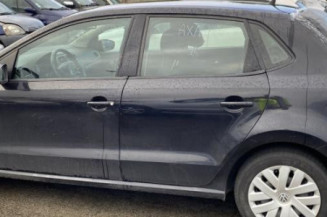 Vitre arriere gauche VOLKSWAGEN POLO 5
