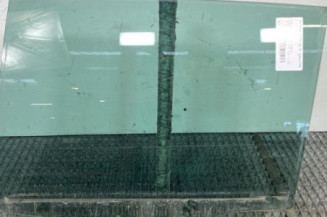 Vitre arriere gauche VOLKSWAGEN GOLF 7 Photo n°1