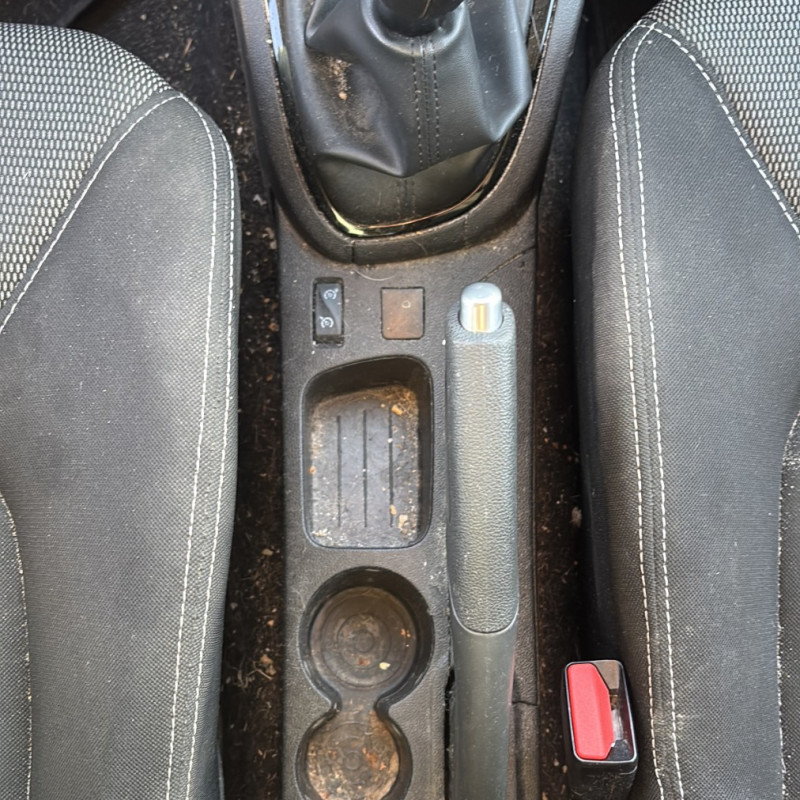 RENAULT CLIO 4 PHASE 2 0.9i - 12V TURBO TCE 75 Photo n°17