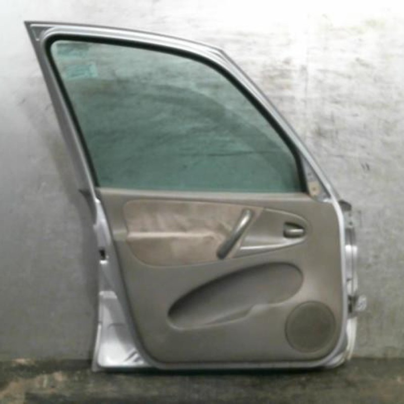 Porte avant gauche CITROEN XSARA PICASSO Photo n°1