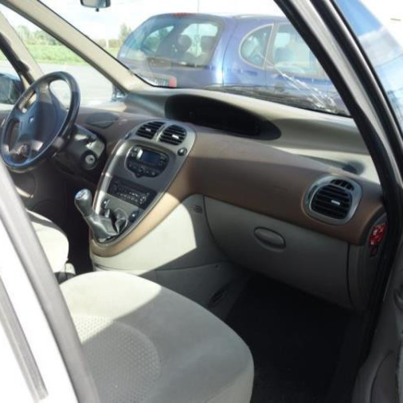 Porte avant gauche CITROEN XSARA PICASSO Photo n°3