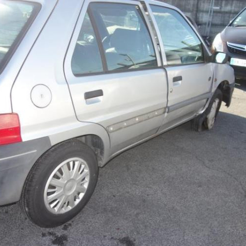 Porte avant gauche PEUGEOT 106 Photo n°4