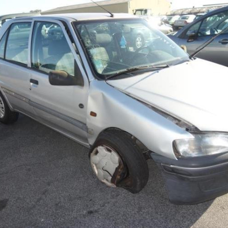 Porte avant gauche PEUGEOT 106 Photo n°7