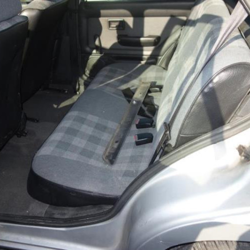 Porte avant gauche PEUGEOT 106 Photo n°11