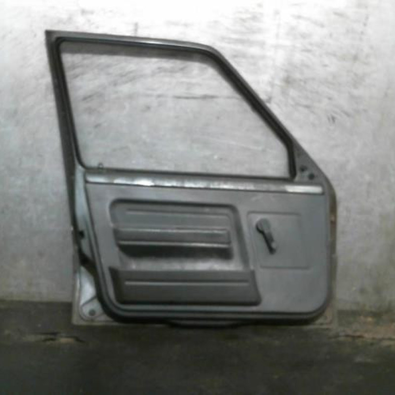 Porte avant gauche RENAULT SUPER 5 Photo n°1