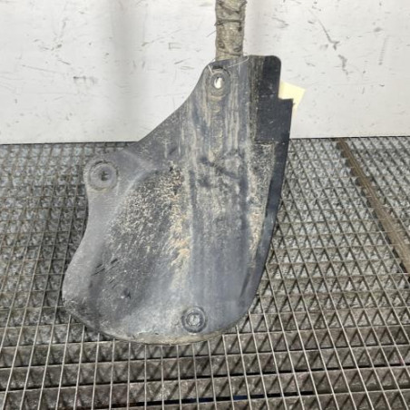 Pare boue arriere gauche PEUGEOT 108 Photo n°1