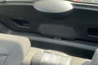 Pare boue arriere gauche PEUGEOT 207