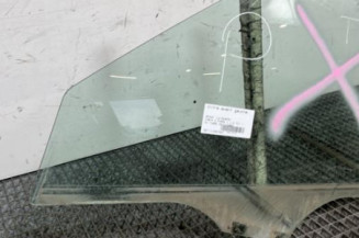 Vitre avant gauche SKODA FABIA 2