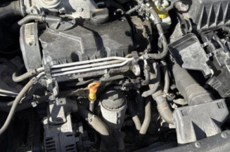 Vitre avant gauche SKODA FABIA 2