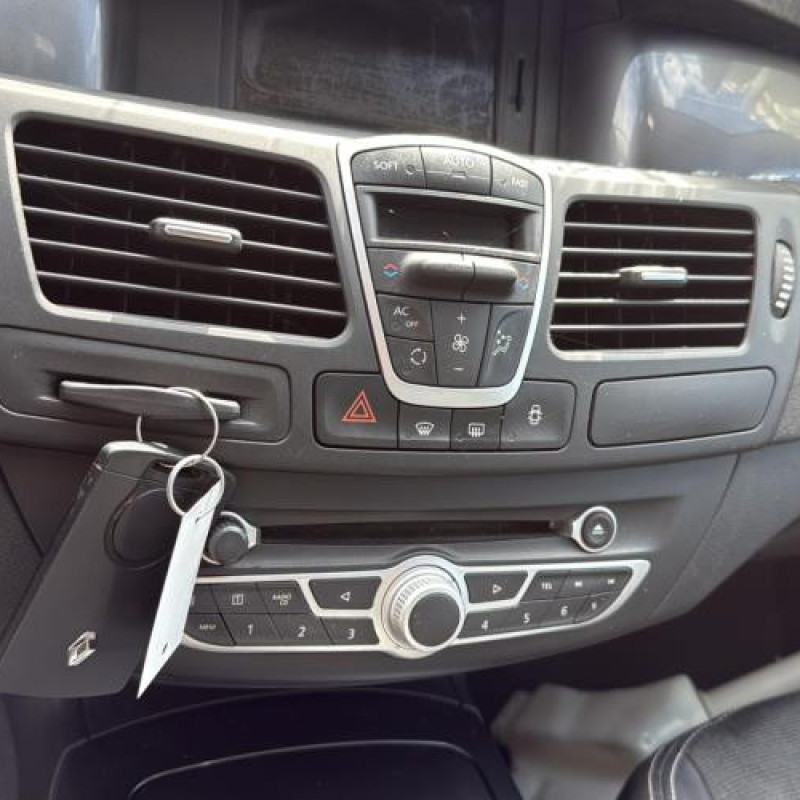 Pare boue arriere gauche RENAULT LAGUNA 3 Photo n°19