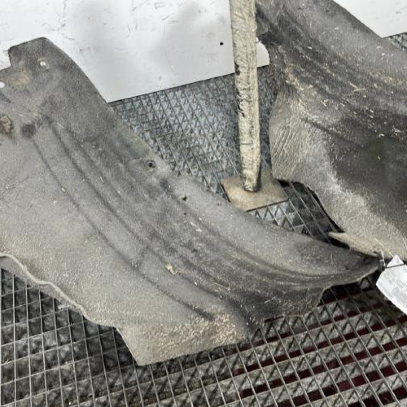 Pare boue avant gauche PEUGEOT 508 1 SW Photo n°3