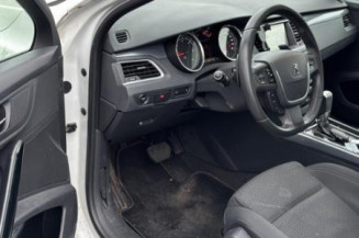 Pare boue avant gauche PEUGEOT 508 1 SW