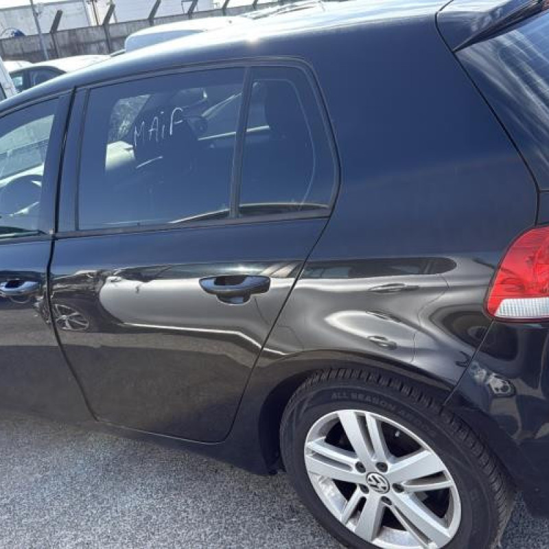 Pare boue arriere gauche VOLKSWAGEN GOLF 6 Photo n°11