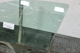 Vitre avant gauche VOLKSWAGEN POLO 5