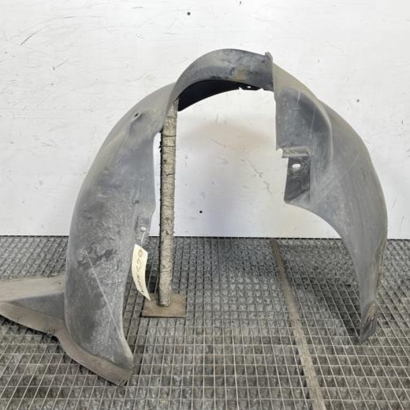 Pare boue avant droit VOLKSWAGEN POLO 5 Photo n°1