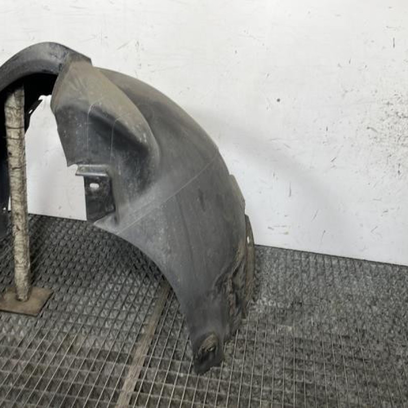 Pare boue avant droit VOLKSWAGEN POLO 5 Photo n°3