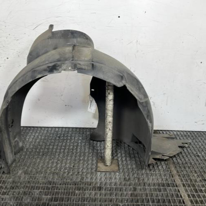 Pare boue avant droit VOLKSWAGEN POLO 5 Photo n°4