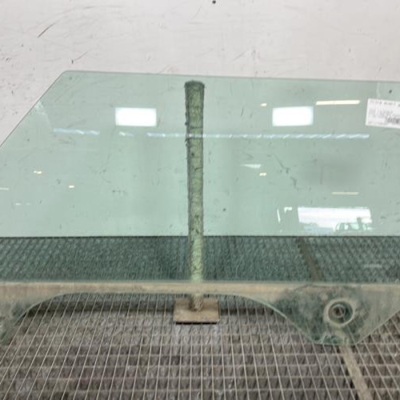 Vitre avant gauche MINI MINI 1 R50/R53 Photo n°1