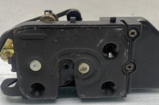 Serrure avant gauche HYUNDAI GETZ Photo n°1