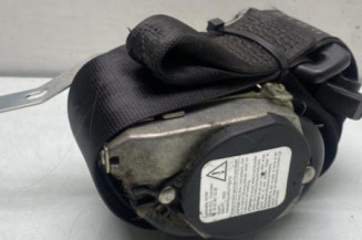 Pretensionneur de ceinture avant gauche VOLKSWAGEN POLO 4 Photo n°1