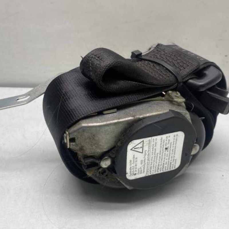 Pretensionneur de ceinture avant gauche VOLKSWAGEN POLO 4 Photo n°1