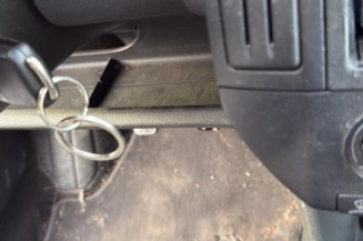 Serrure avant gauche VOLKSWAGEN POLO 4