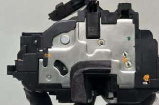 Serrure avant droit RENAULT LAGUNA 3