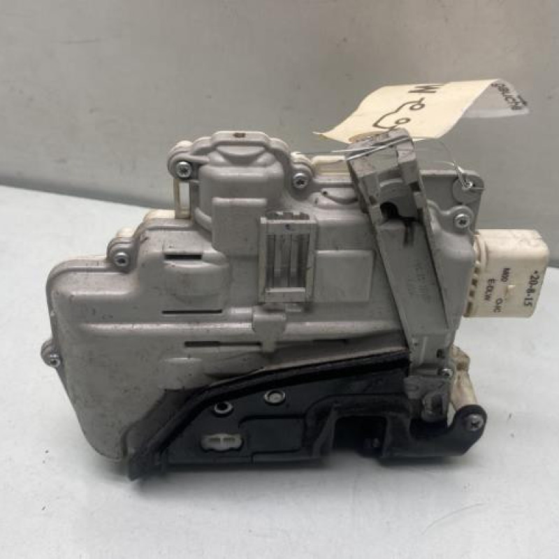 Serrure avant gauche AUDI A3 2 Photo n°3