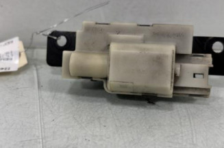 Serrure de coffre RENAULT CLIO 3