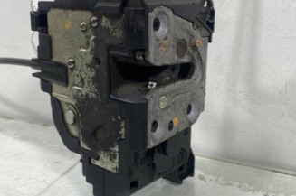 Serrure arriere droit RENAULT CLIO 3