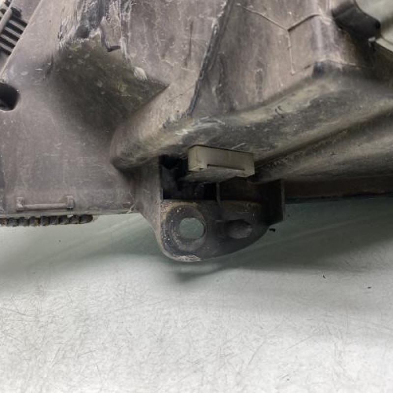 Optique avant principal droit (feux)(phare) RENAULT CLIO 2 Photo n°4